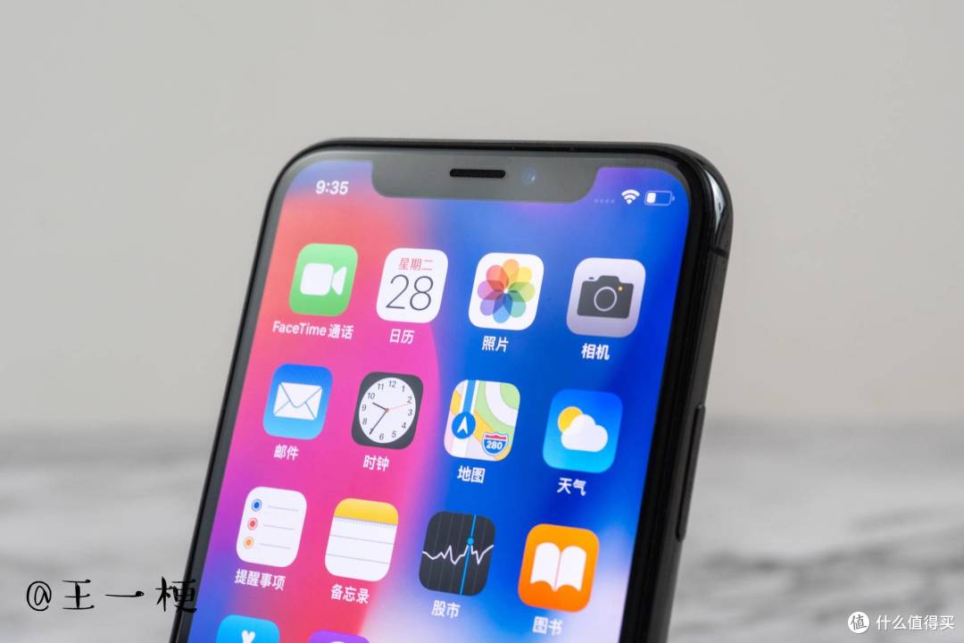 深度评测 Iphone X能否打败神u加持的新iphone Se 还真能 手机通讯 什么值得买