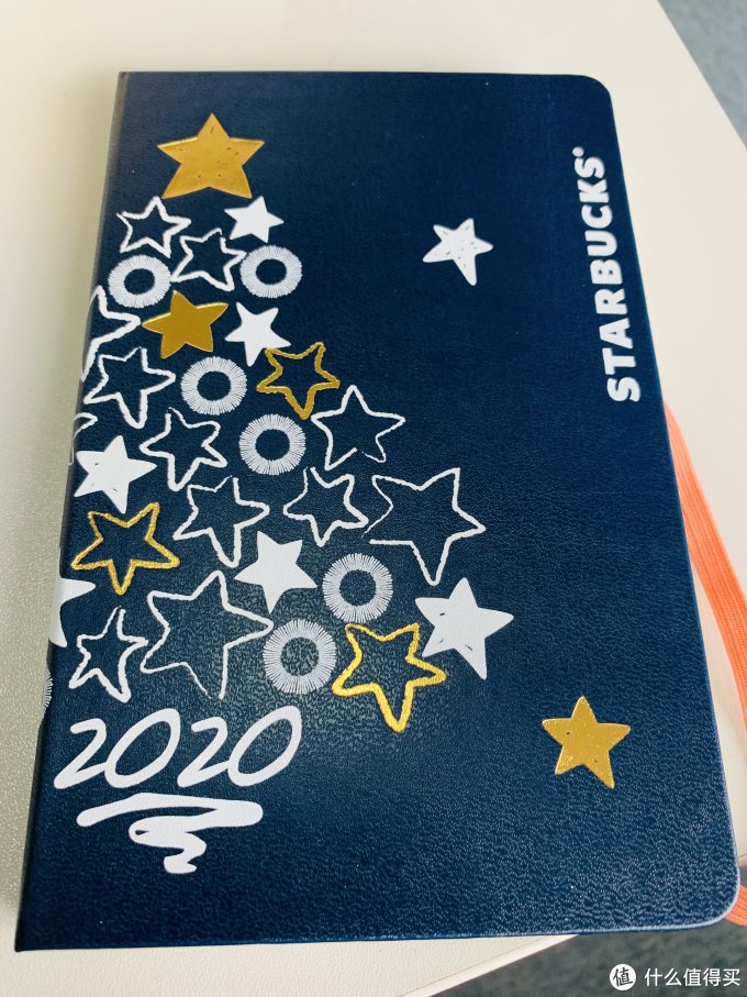明年应该会继续,从2020星巴克×Moleskine限量合作款笔记本说起