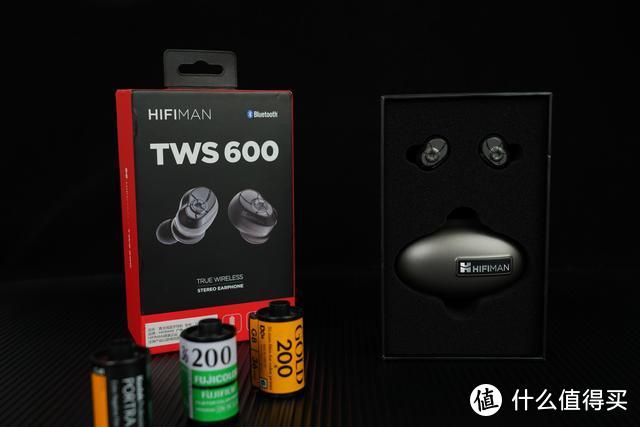 充满未来感的灵笼同款HIFIMAN TWS600真无线蓝牙耳机体验