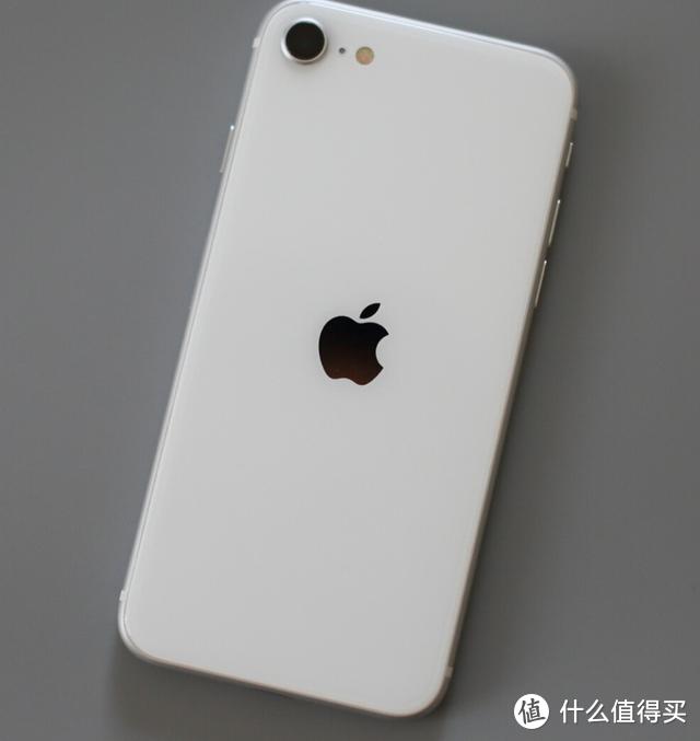 苹果iPhone SE 2评测，A13芯片+小屏幕戳中了我的痛点