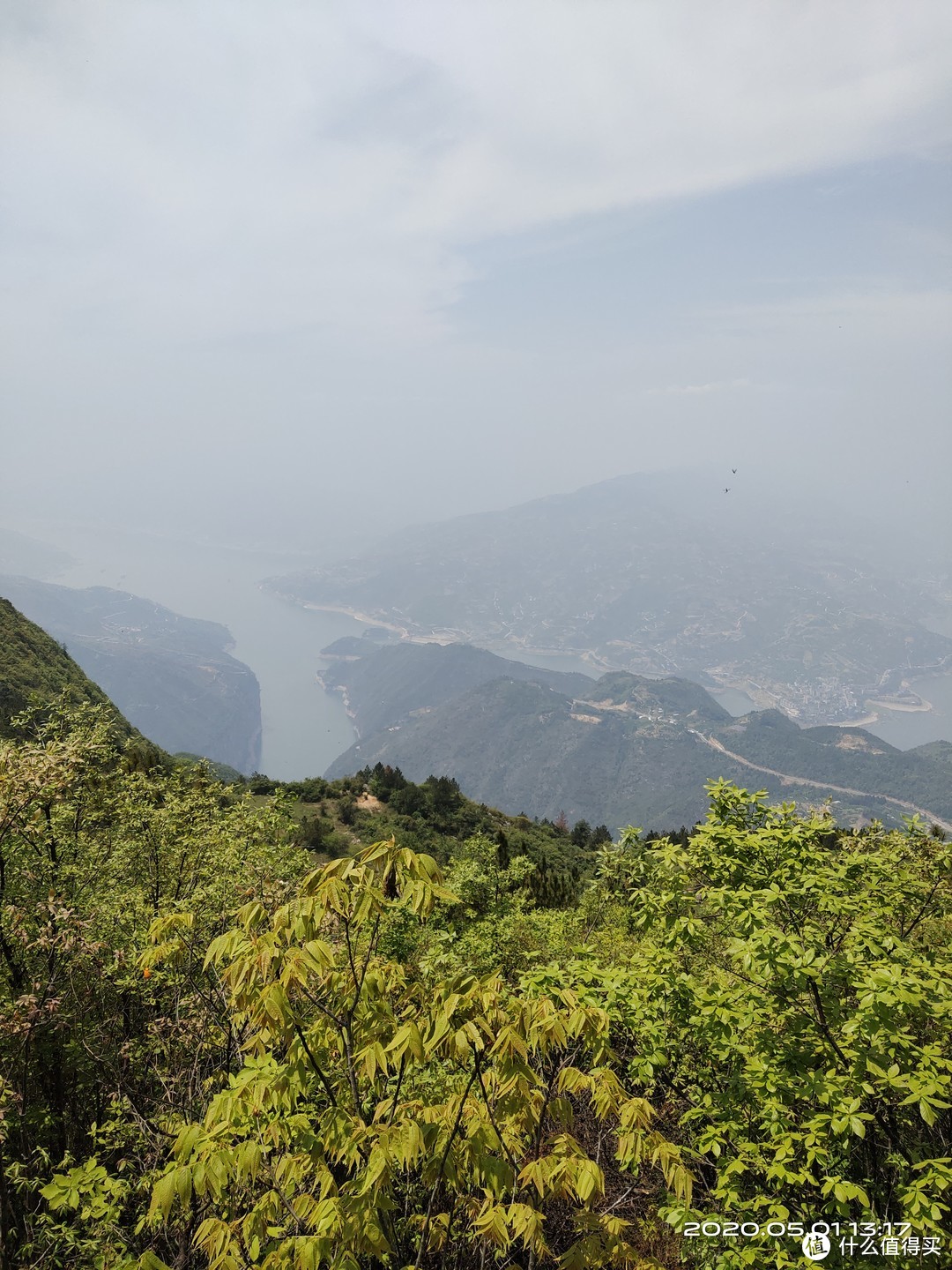 右边望出去的景色