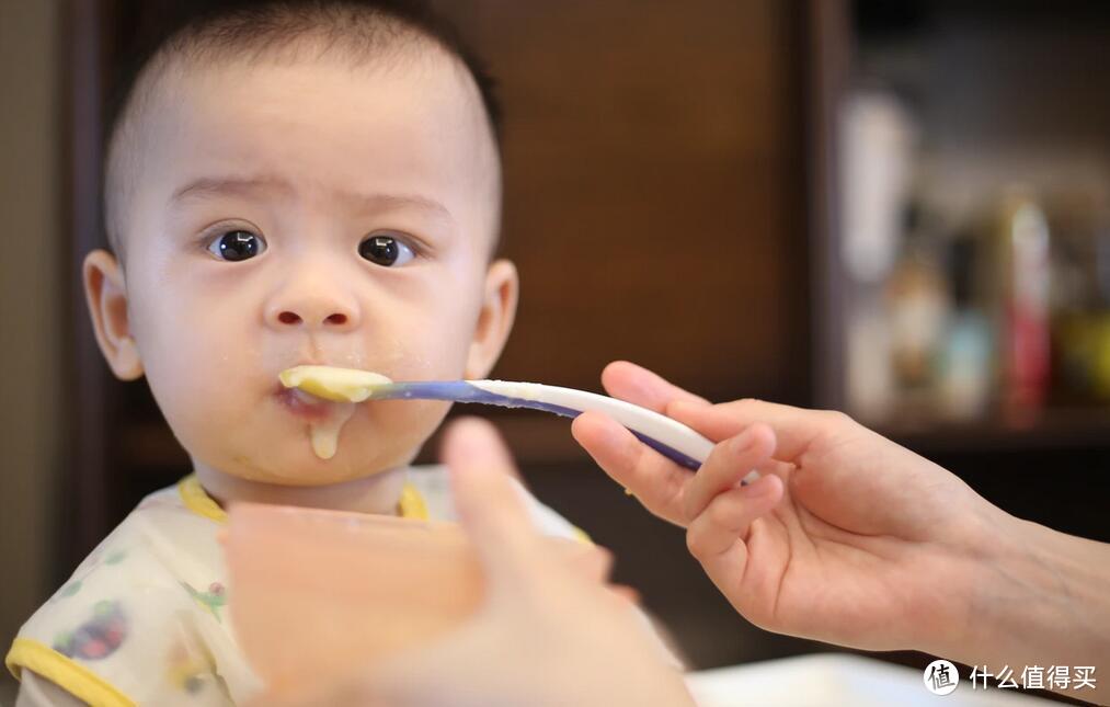 6个月宝宝辅食添加大全，附赠6个月宝宝辅食安排表！