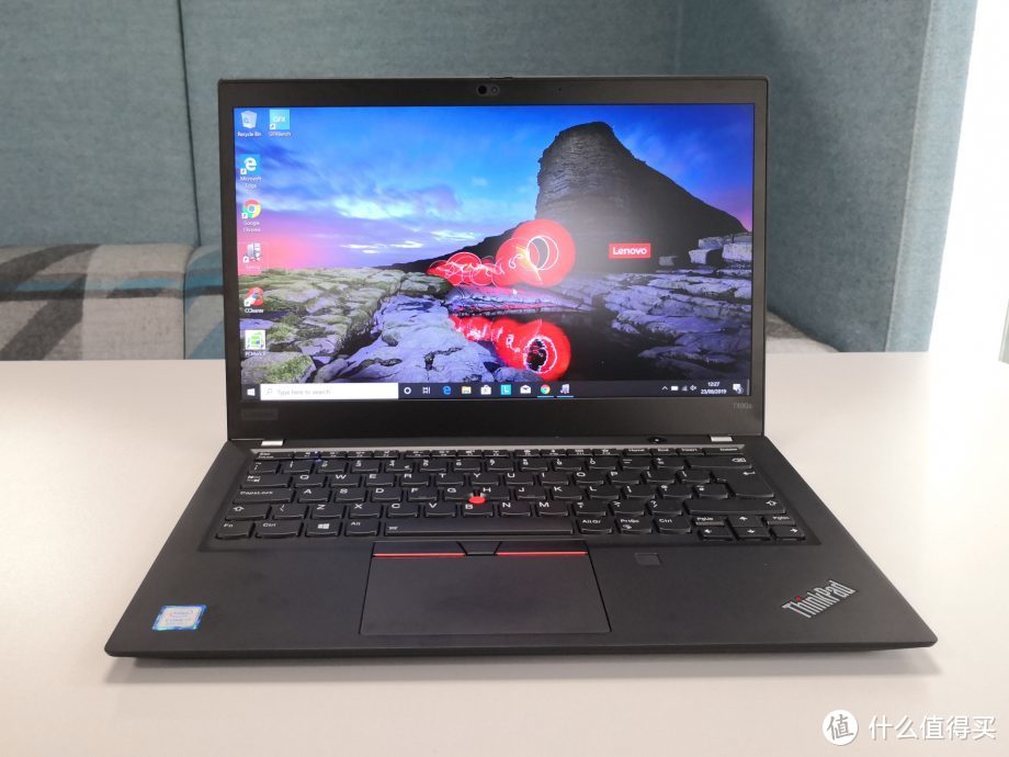 ThinkPad T490s深度体验，轻薄与性能共存，办公的好助手