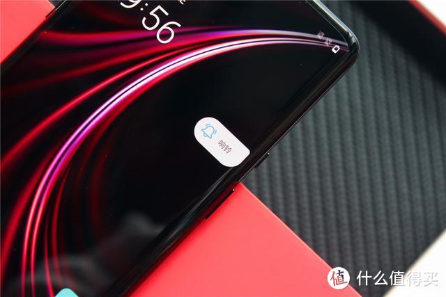 OnePlus 8 Pro深度体验！高素质屏幕下的安卓旗舰，2020年上半年值得买吗？