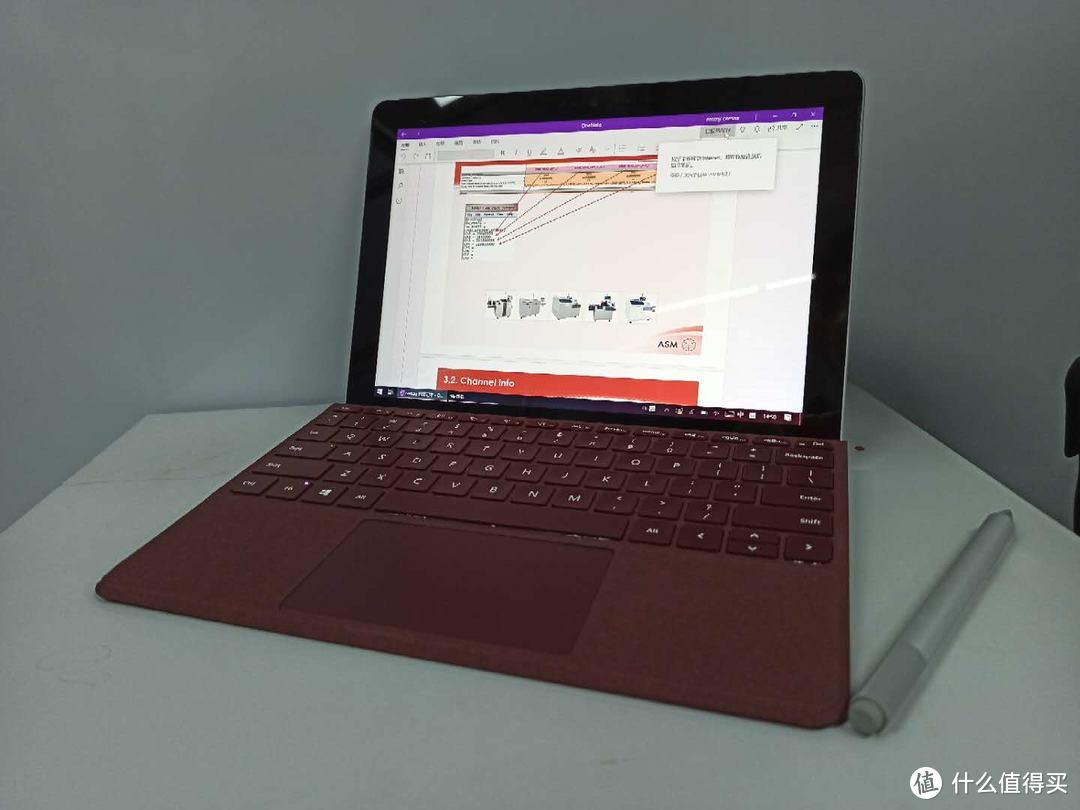 surface GO2已出，一年后再来看看这个小家伙——苏菲狗真的可以替代笔记本吗