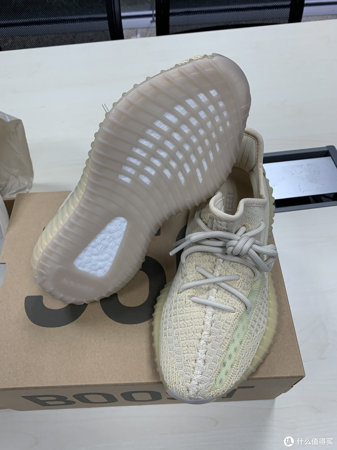 YEEZY 350 V2 亚麻， 跳票的亚限， 我是怎么买到YEEZY的