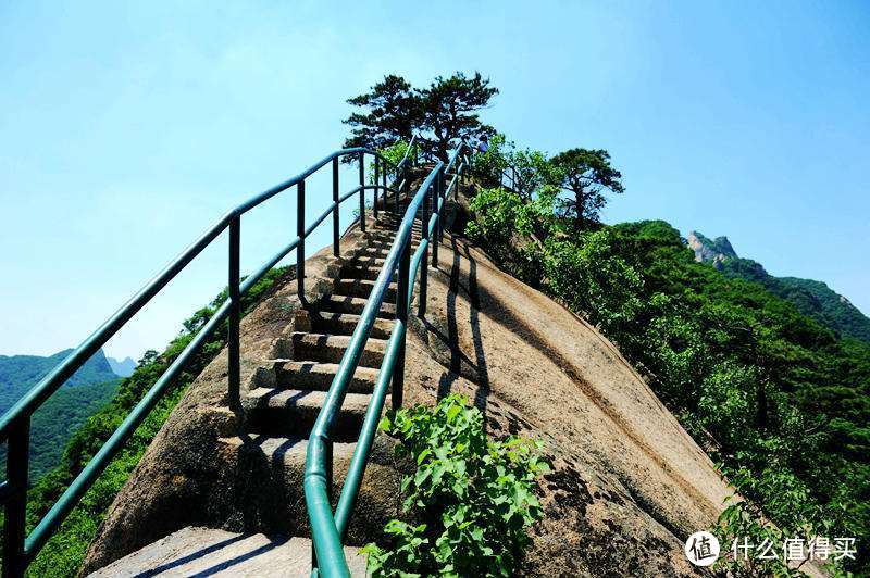 有点黄山天都峰的感觉了