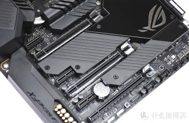 华硕ROG Z490 MAXIMUS XII HERO 主板开箱：平民旗舰压十代i9