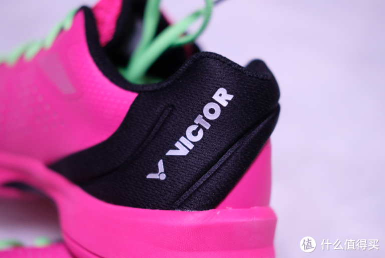 羽球装备篇之鞋（一）胜利（victor）稳定系列新款羽毛球鞋P9500评测