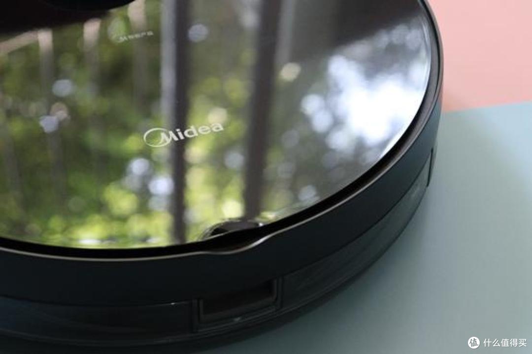 美的M7智能扫地机器人，2000元请一个全职“保姆”，这波操作亏吗？