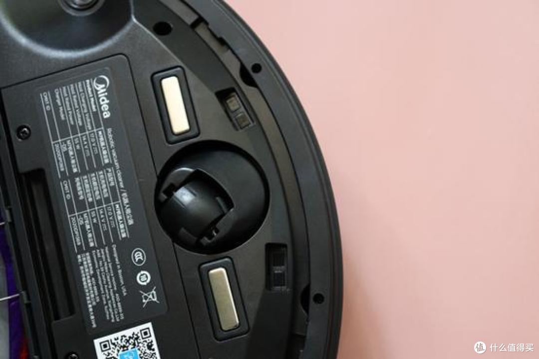 美的M7智能扫地机器人，2000元请一个全职“保姆”，这波操作亏吗？