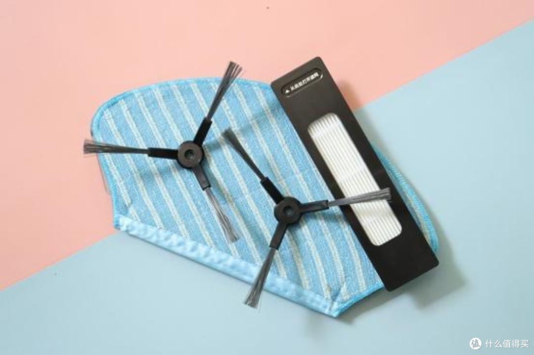 美的M7智能扫地机器人，2000元请一个全职“保姆”，这波操作亏吗？