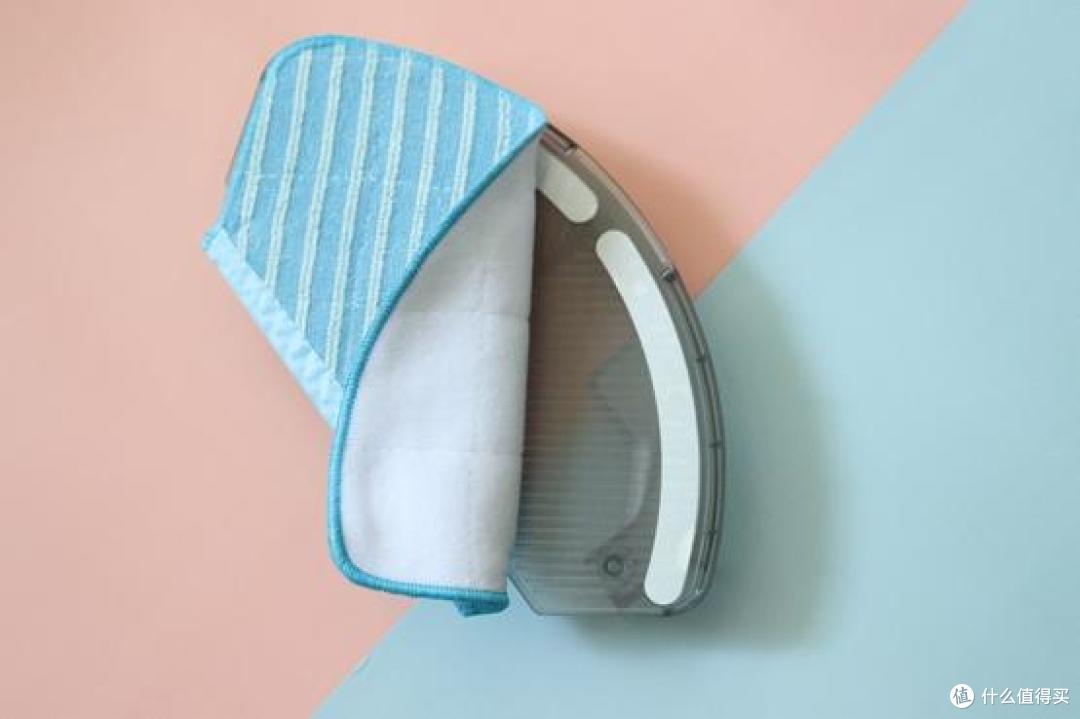 美的M7智能扫地机器人，2000元请一个全职“保姆”，这波操作亏吗？