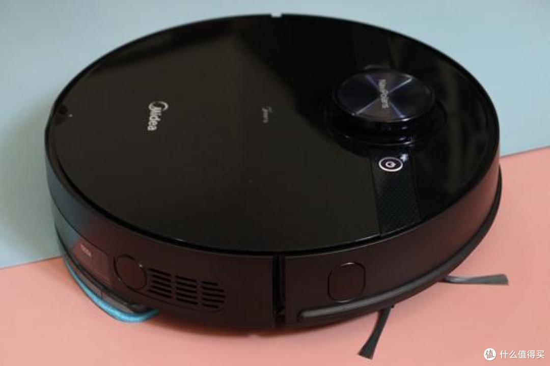 美的M7智能扫地机器人，2000元请一个全职“保姆”，这波操作亏吗？