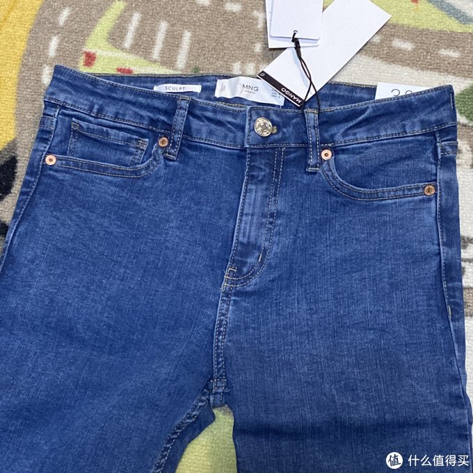百搭实惠的基础款!MANGO牛仔裤