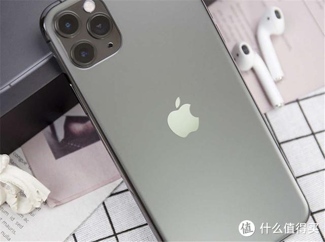 iPhone 11 Pro Max对比荣耀30Pro+，体验之后结果令人惊讶