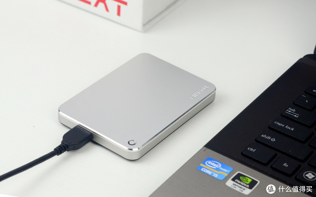 东芝Premium移动硬盘，为孩子记录成长，为生活珍藏感动！