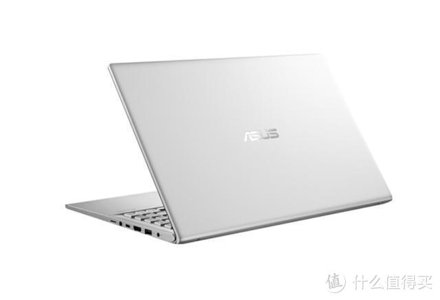 华硕新款VivoBook15s开卖；杨澜加盟联想年薪235万元