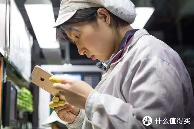 富士康全力确保iPhone12如期完成，但iPhone12仍将延期发布，售价5000起步