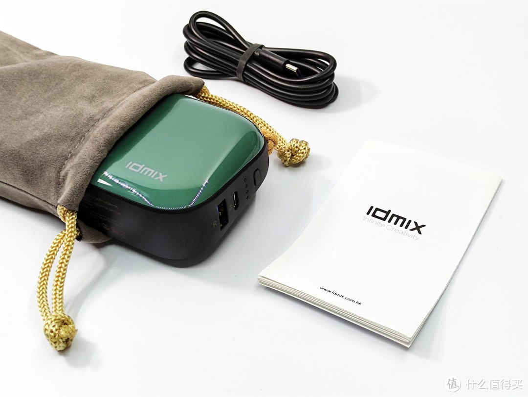 IDMIX三合一再升级，这次把无线充电也加上了
