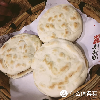 西安人的城墙下是吃不完的美食，100元让你在西安吃饱喝足~