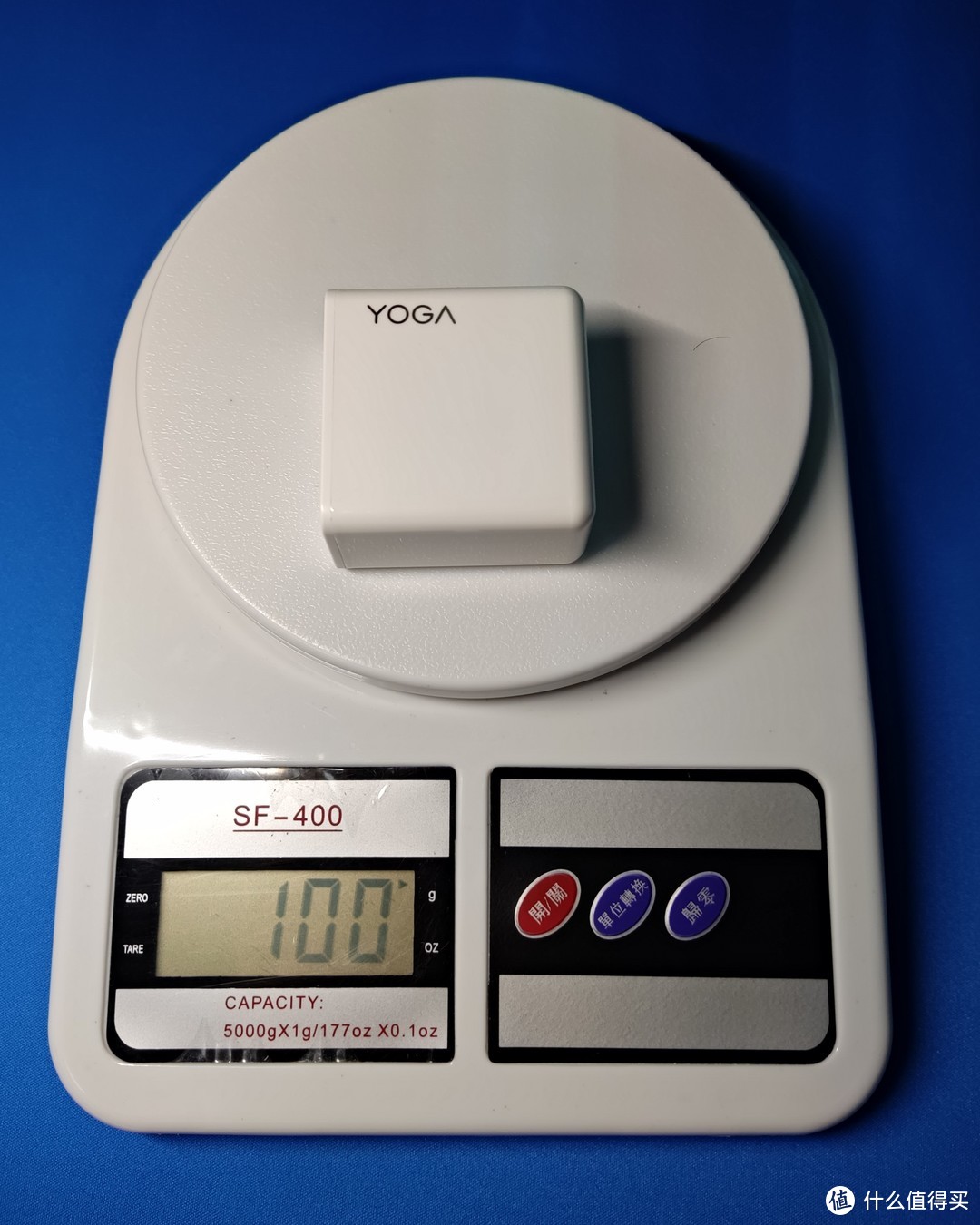 小巧圆润的联想YOGA USB-C 65W便携电源适配器评测