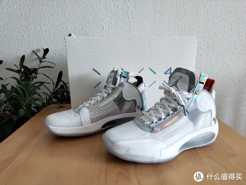 2019年的jordan旗舰34代全明星配色