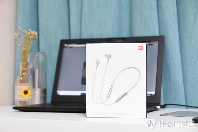 小米推出超低延迟蓝牙耳机，高通芯片，双动圈单元，售价199