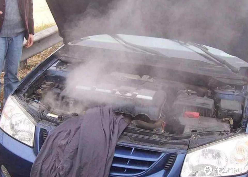 入夏1天烧2辆，如何防止你的车自燃？