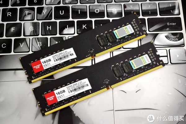 存储外设篇五：光威发布中国芯纯国产内存条：光威弈Pro DDR4内存条_