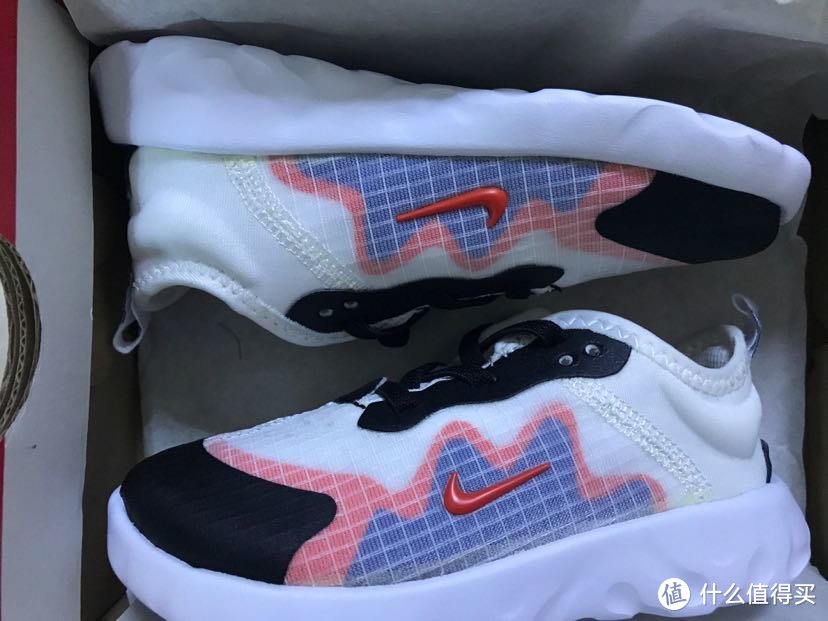 给宝买的鞋子之nike 运动鞋（九）