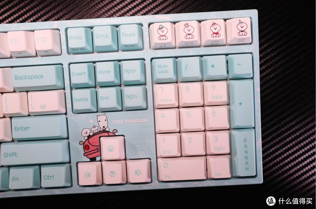 阿米洛 比熊 红轴108键机械键盘 简单开箱