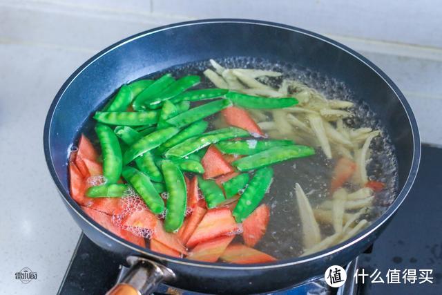 小满过后，菜场里遇上这食材，别手软，用来当晚餐，越吃越瘦