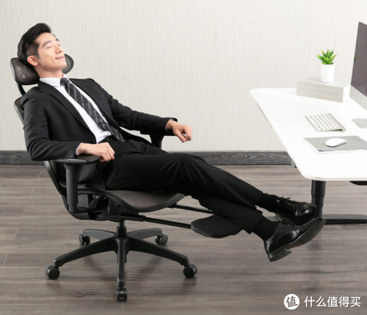 办公小睡、解放双腿：小米有品上架UE可躺人体工学椅，售价1499元～