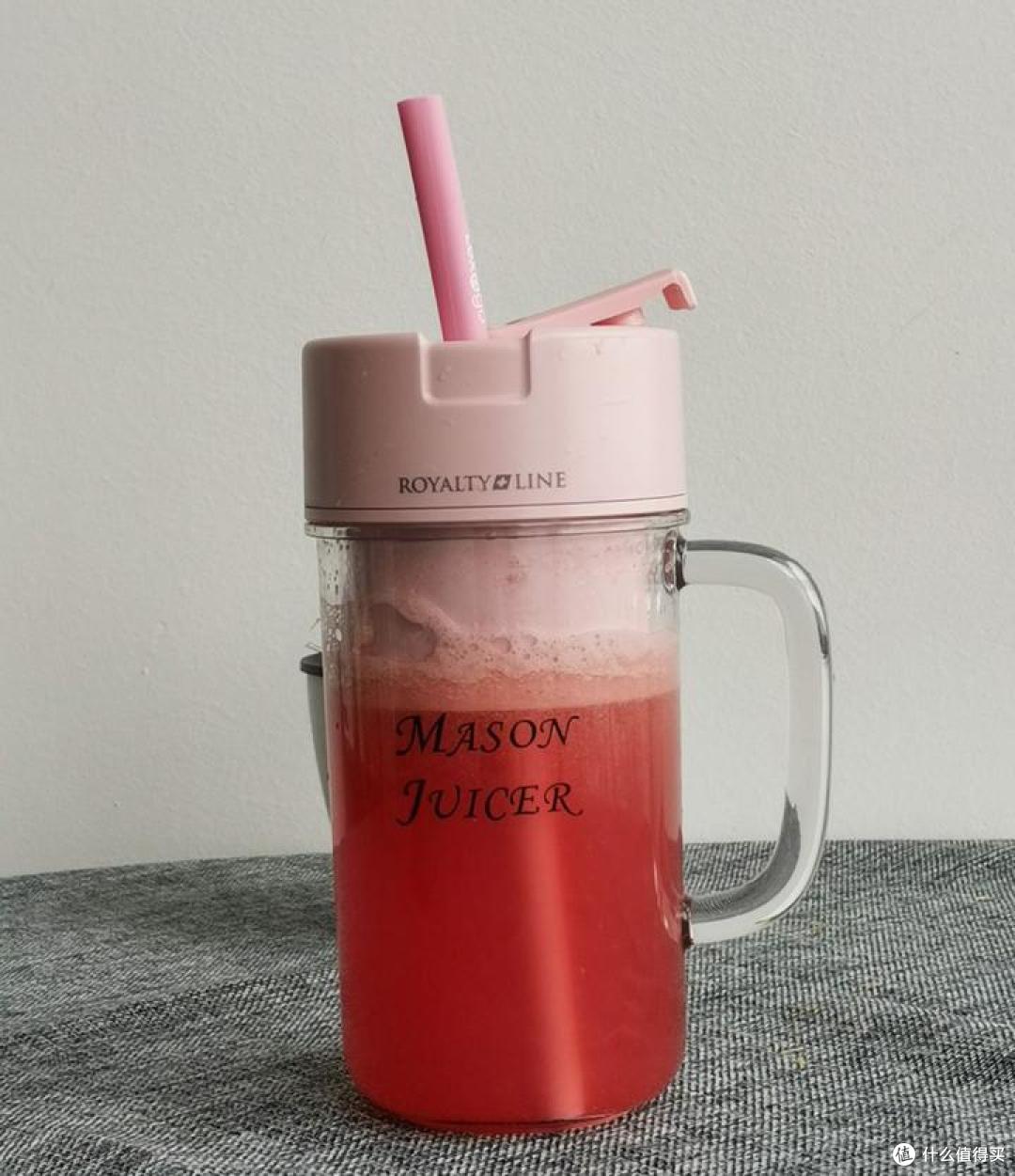 这个夏天最火的2款便携榨汁杯选谁？实测告诉你