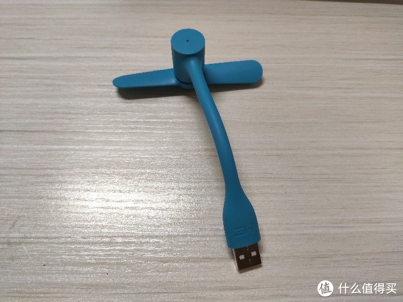 Surface GO一代可以打游戏吗？只要散热做得好，LOL满帧60跑