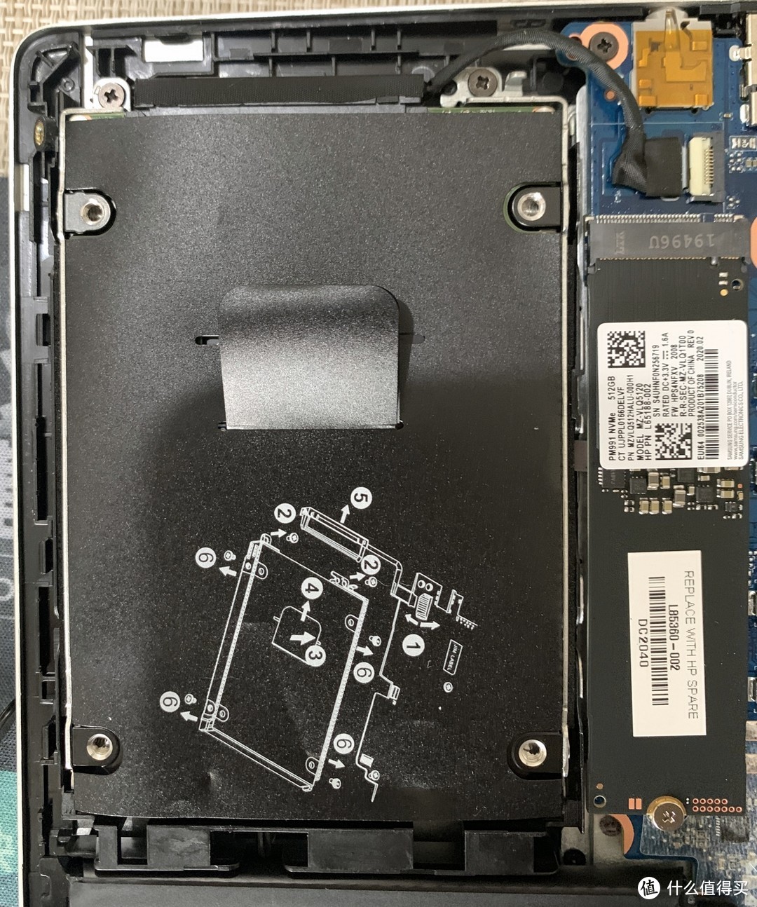 HP ZHAN 66 PRO R7 4700U拆机实践安装硬盘