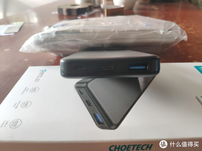 双向快充CHOETECH 迪奥科10000mAh移动电源体验