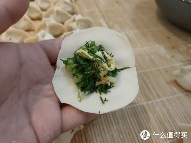 这菜是个宝，用来包饺子最合适，比韭菜、白菜鲜，别错过