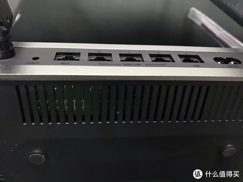 TP-LINK TLWAR2600L 双频千兆无线路由器开箱使用分享