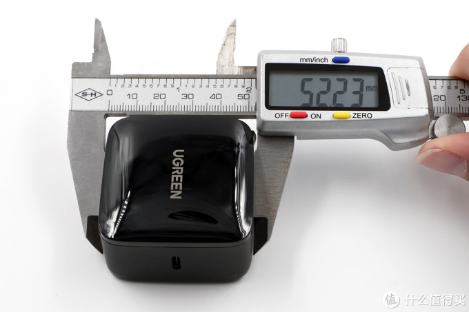 4A PPS支持Switch,绿联65W氮化镓充电器开箱评测