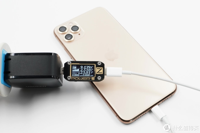 4A PPS支持Switch,绿联65W氮化镓充电器开箱评测