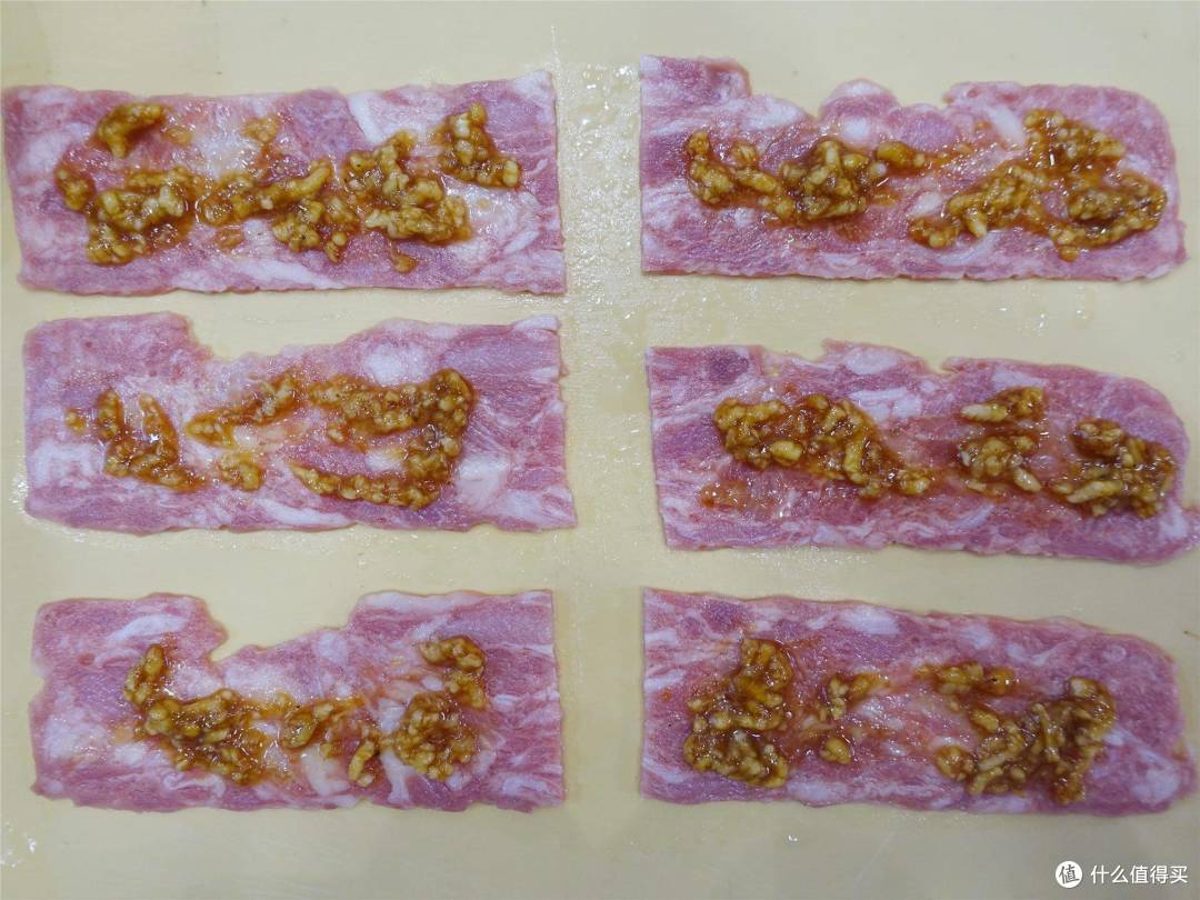 蒸烤箱+培根能玩出什么花样？吃播现场直播烤花式培根卷