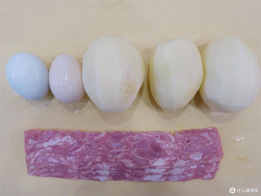 蒸烤箱+培根能玩出什么花样？吃播现场直播烤花式培根卷