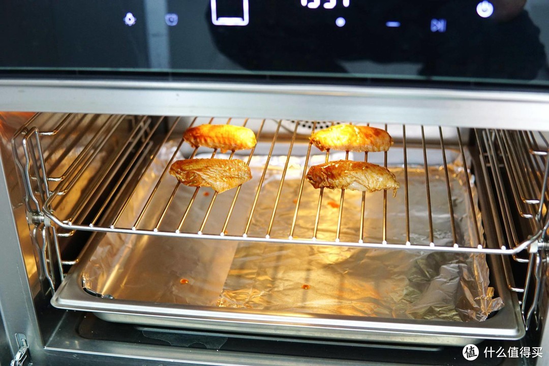 一文解惑：什么是蒸汽嫩烤？蒸烤箱的烤和普通烤箱到底有什么区别？