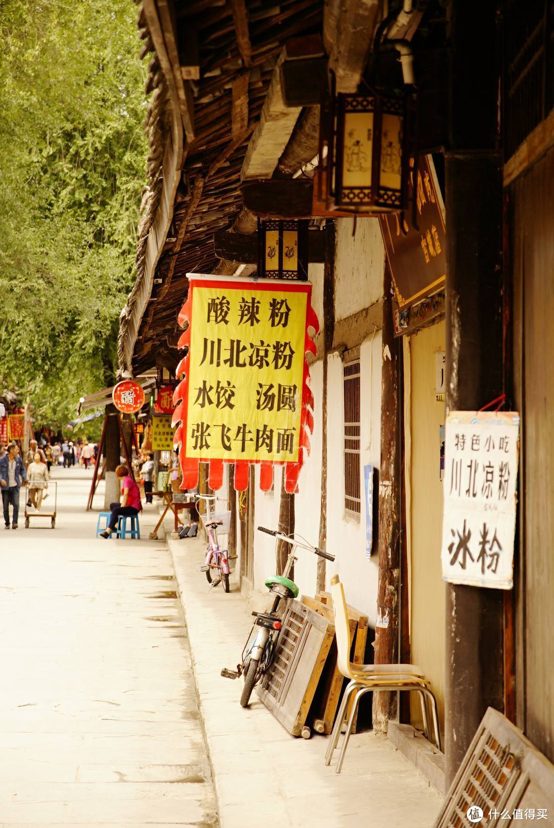 出来撒个欢！成都周边短途游推荐！不容错过的24个旅行目的地！四川土狗裂强墙推荐！