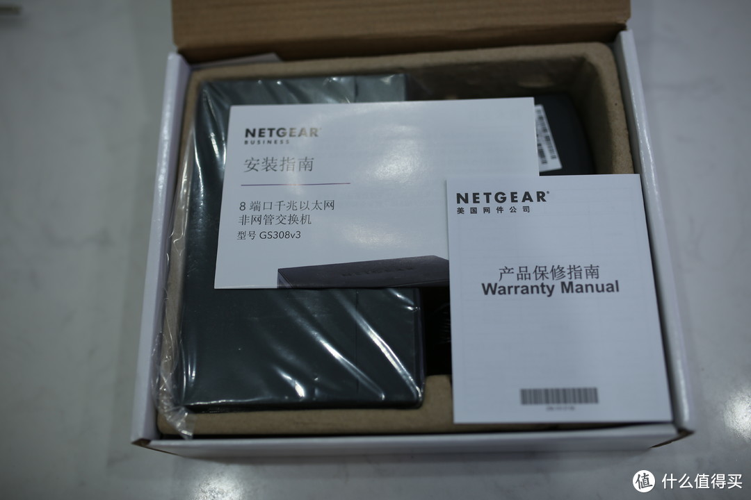 便宜省心的家庭组网小帮手——Netgear网件GS308V3铁壳千兆8口交换机开箱