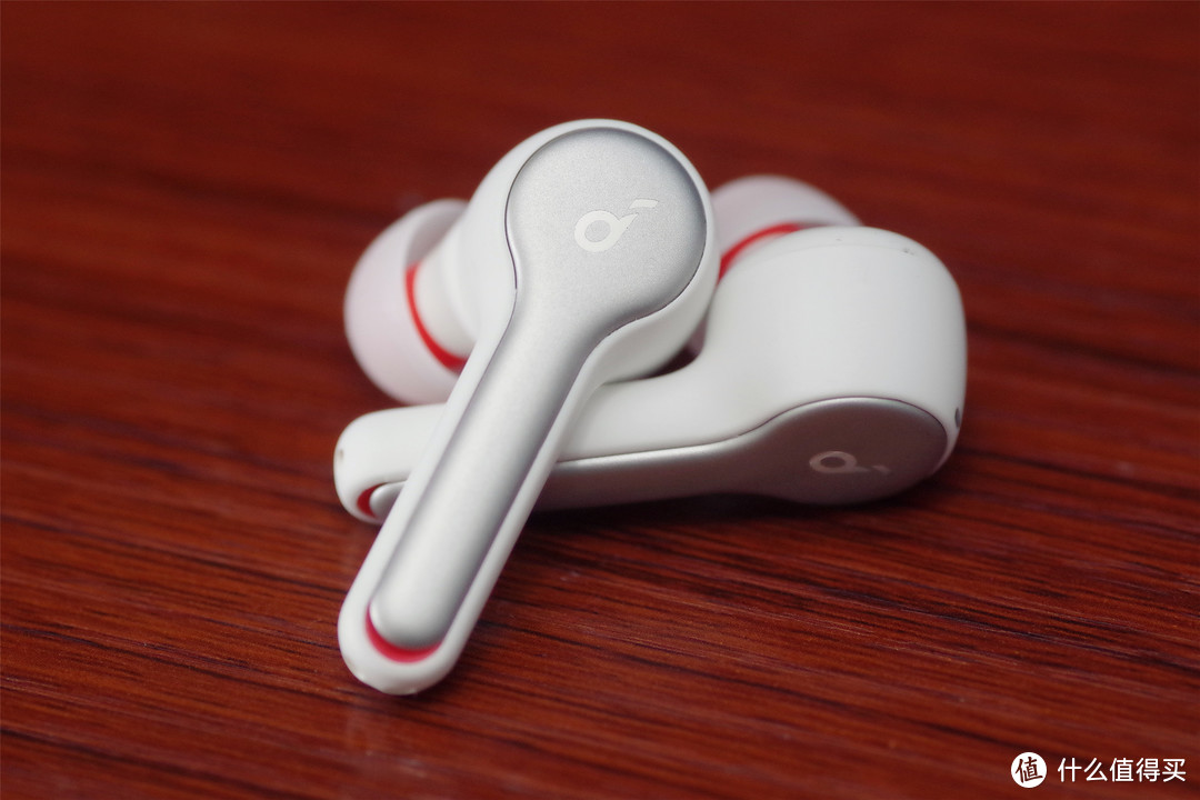 Soundcore Liberty Air2：颜值在线的杂食塞能否抗衡AirPods