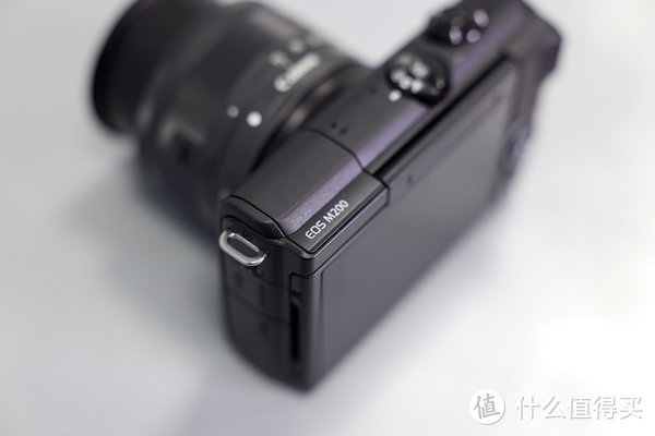 真·迷你微单 佳能EOS M200简评