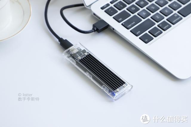 当初高攀不起的NVMe，现比白菜便宜！迅龙M.2固态硬盘套装测评